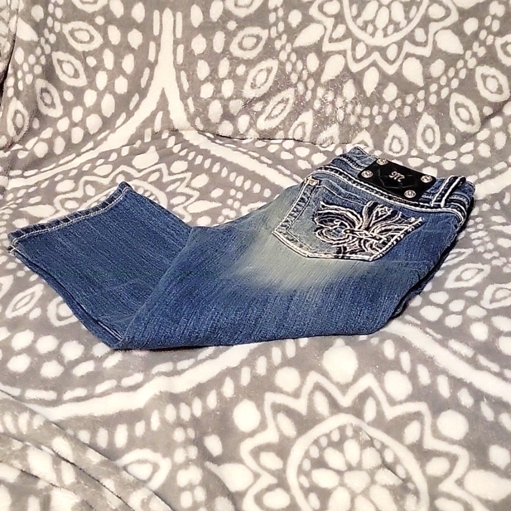 Womans MissMe Capris sz.28